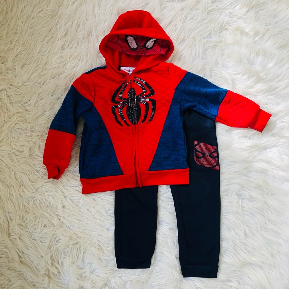 4T Spiderman sweatsuit
